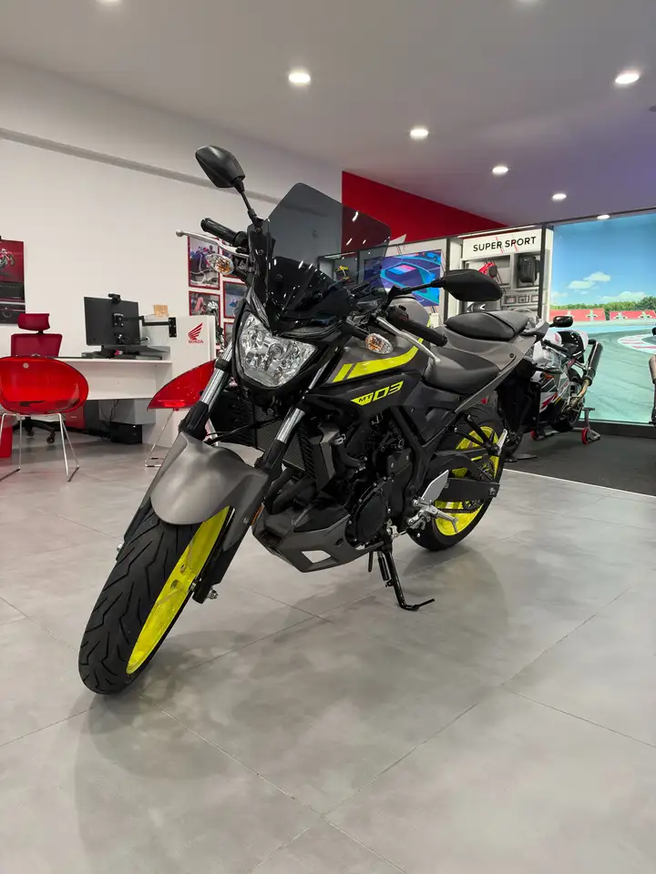 Yamaha MT-03