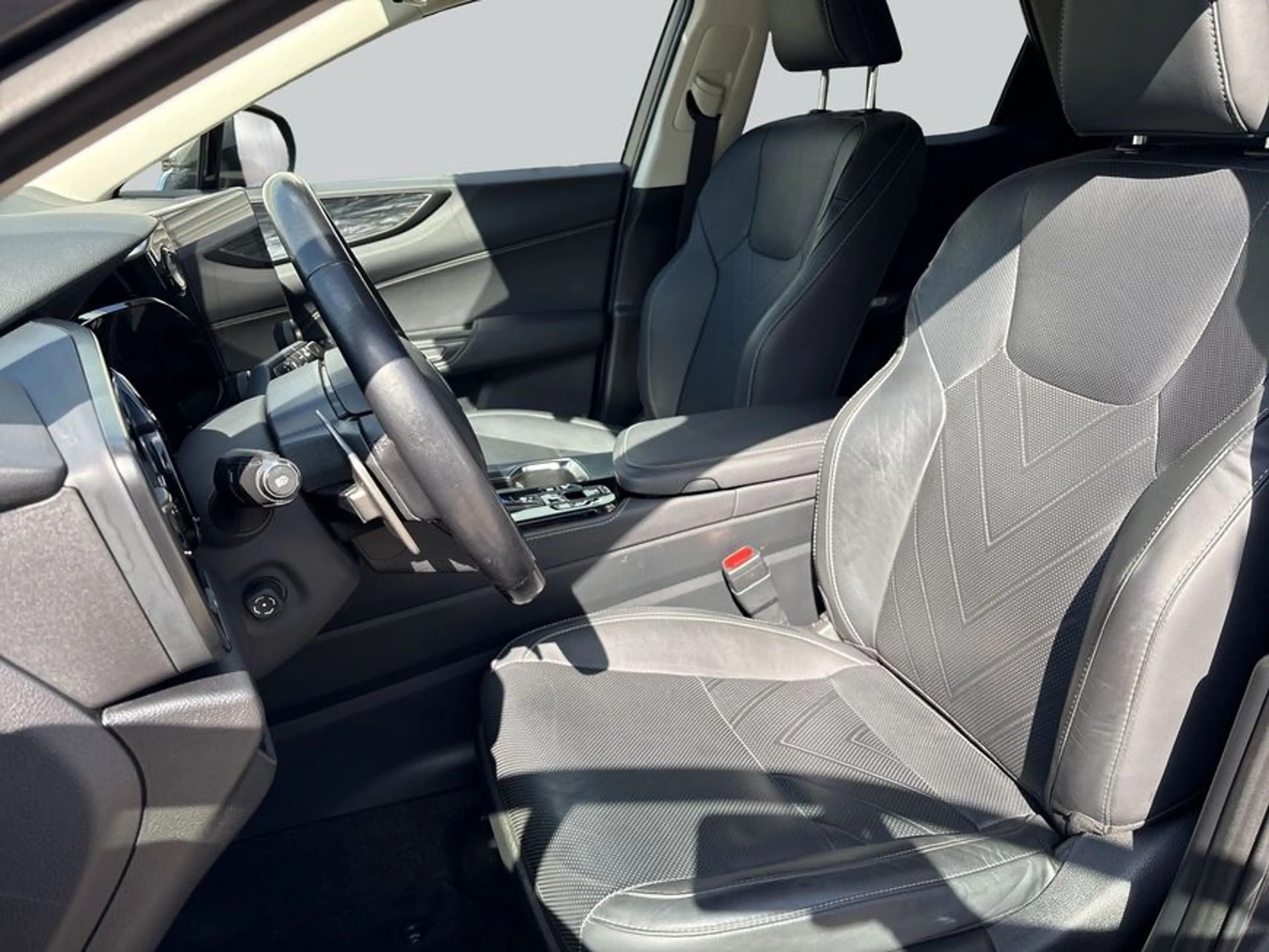 Lexus NX 450h+ h+ Plug-in E-FOUR Business Connect — photo 11