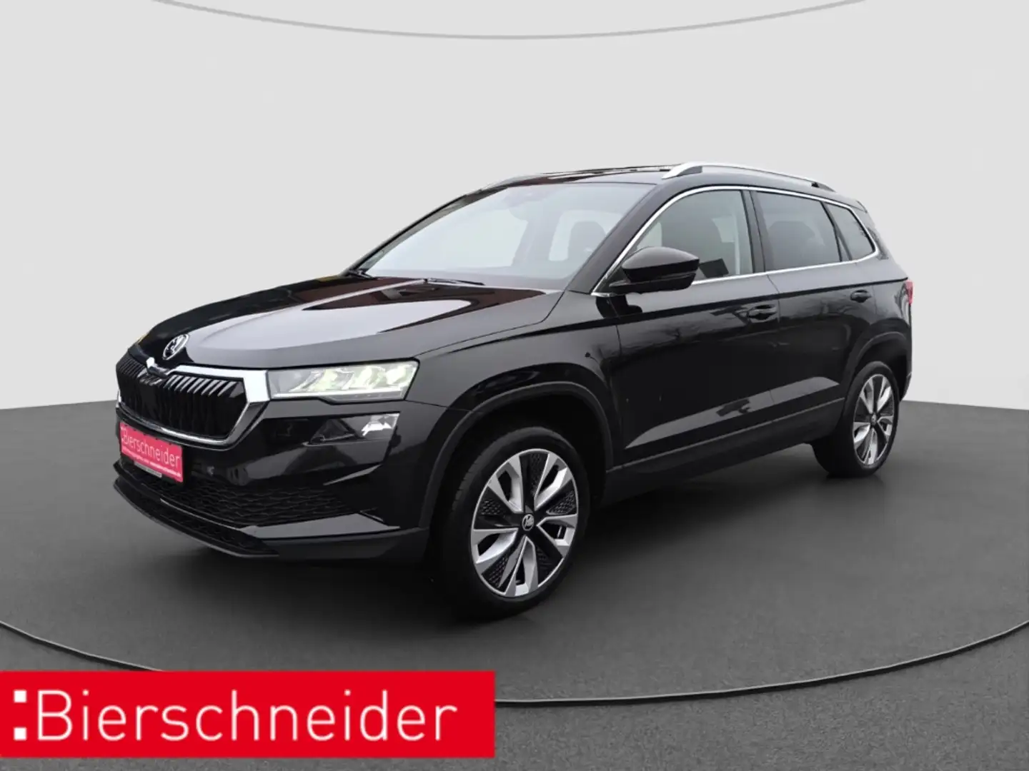 Skoda Karoq Selection ACC SiTZH KESSY SMART LINK LED Schwarz - 1