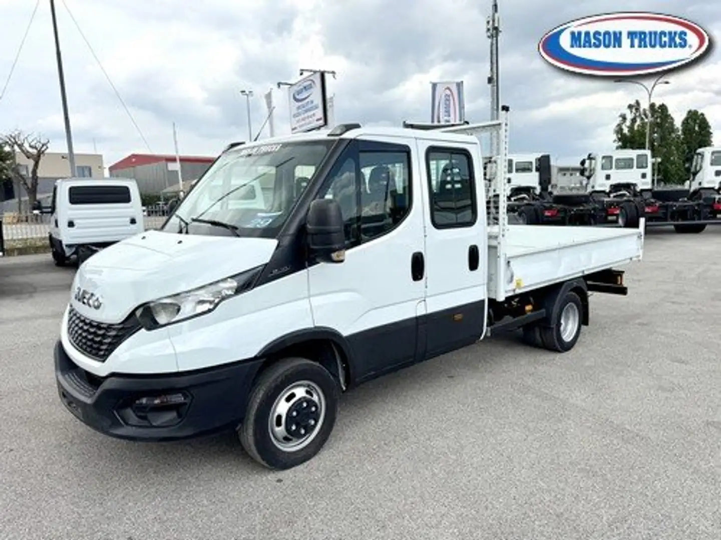 Iveco Daily 35c140 Doppia Cabina Weiß - 2