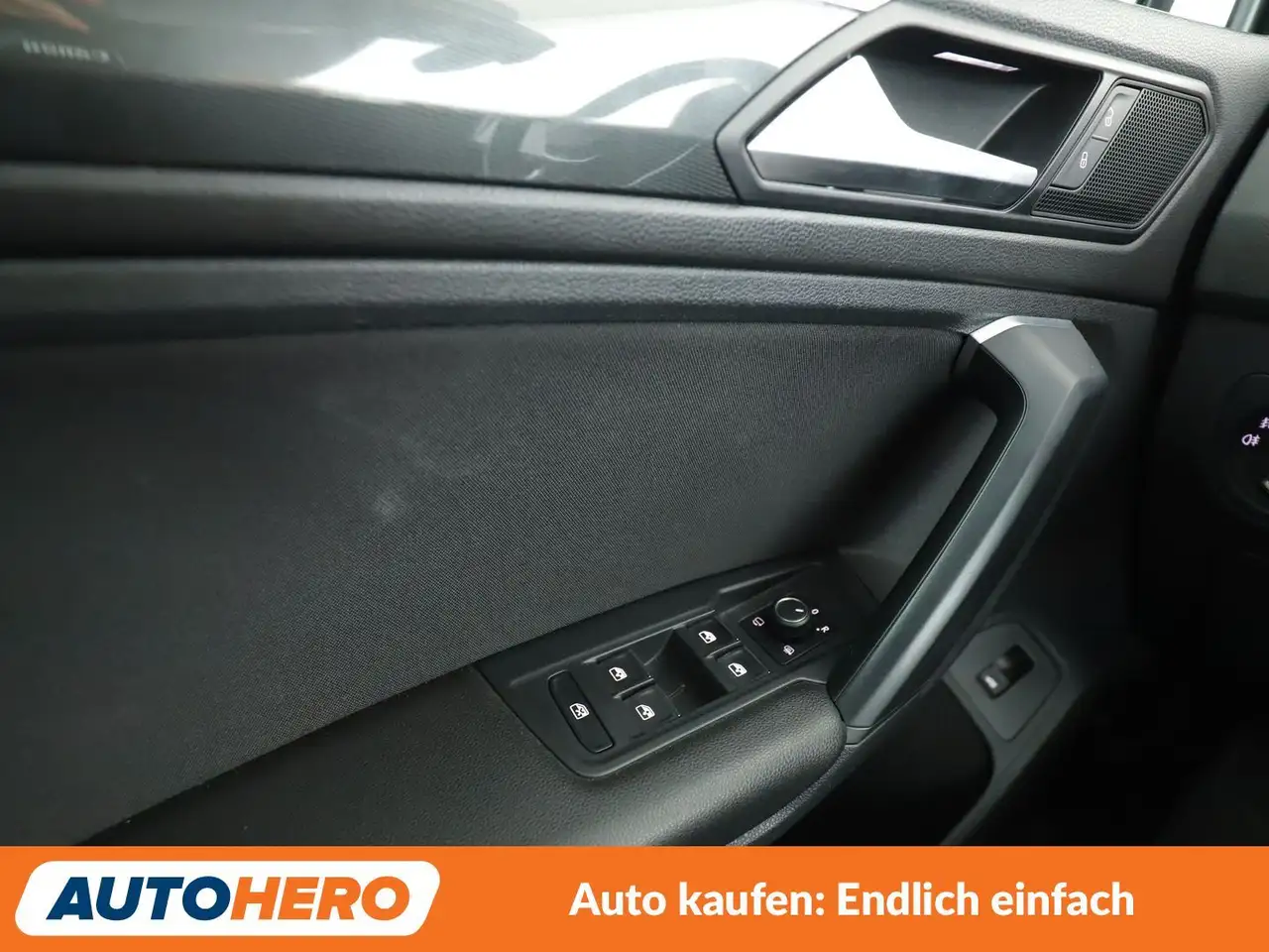 Volkswagen Tiguan 2.0 TDI Highline BlueMotion Tech Aut.*NAVI*VC*ACC*, миниатюра 27