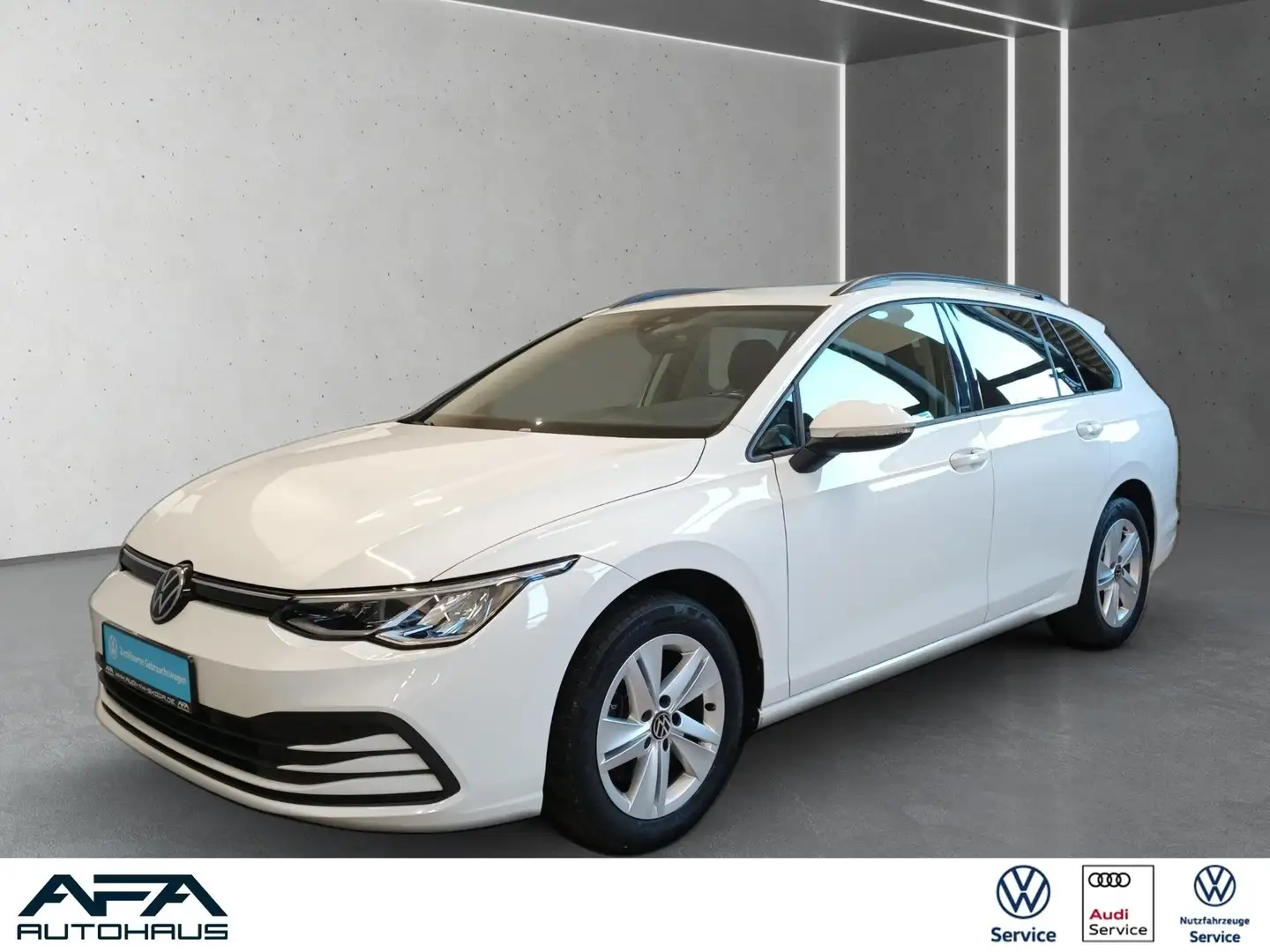 Volkswagen Golf VIII Var. 2.0 TDI Life DSG Navi*LED*ACC*LHZ Weiß - 1