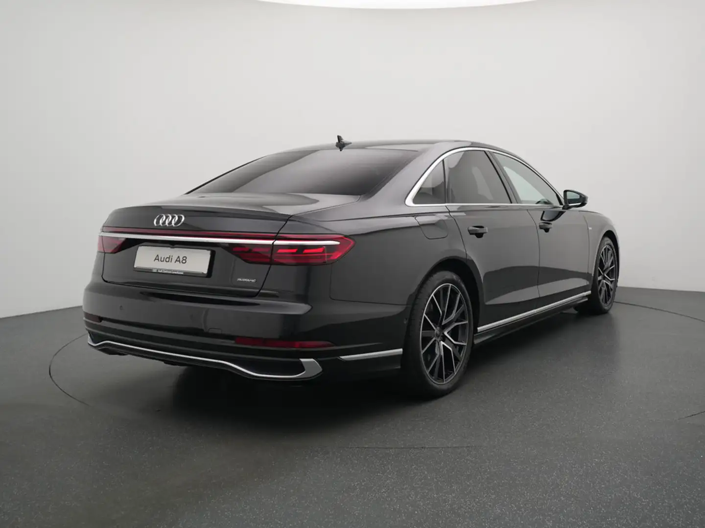 Audi A8 HUD PANO ACC NAVI VIRT LEDER RAUTE SHZ KLIMA Black - 2