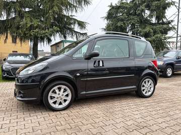 1.6 Sporty AUTOMATICA PORTE SCORREVOLI TETTO PANOR