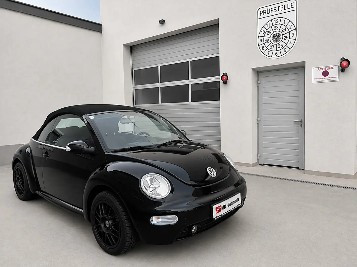 Volkswagen Beetle Cabriolet 1,4 Pickerl Neu Schwarz - 2