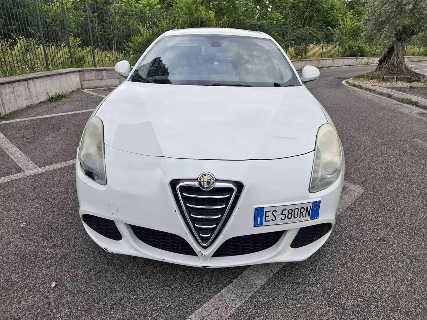 Alfa Romeo Giulietta 1.6 JTDm-2 105 CV Distinctive Blanc - 2