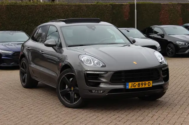 Porsche Macan 3.0 S / NL Auto! / 2e Eign. / Panoramadak / Camera