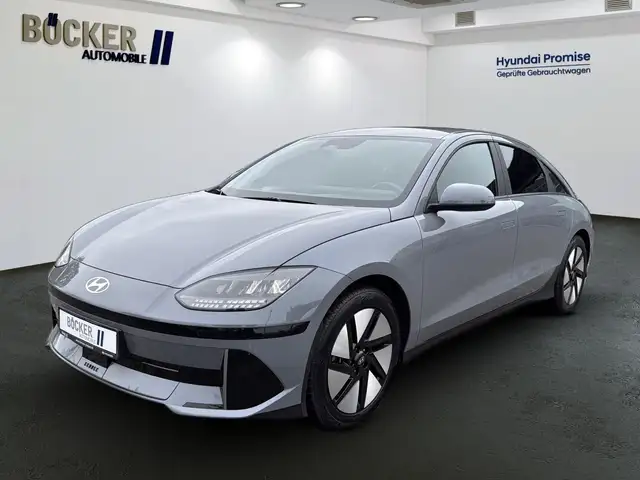 Hyundai IONIQ 6 53 kWh SHZG PDC Wärmepumpe el.Heckklappe