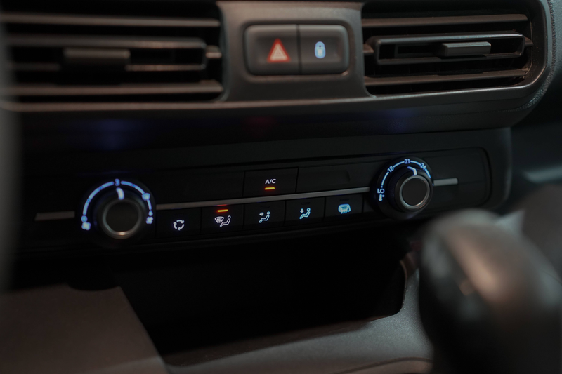 Peugeot Partner 🎁 SUMMER DEAL 🎁 - APPLE CARPLAY | TVA DEDUCTIBLE | TOP ETAT ✔ — photo 9