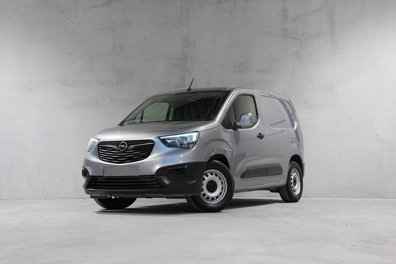 Peugeot Partner 🎁 SUMMER DEAL 🎁 - APPLE CARPLAY | TVA DEDUCTIBLE | TOP ETAT ✔