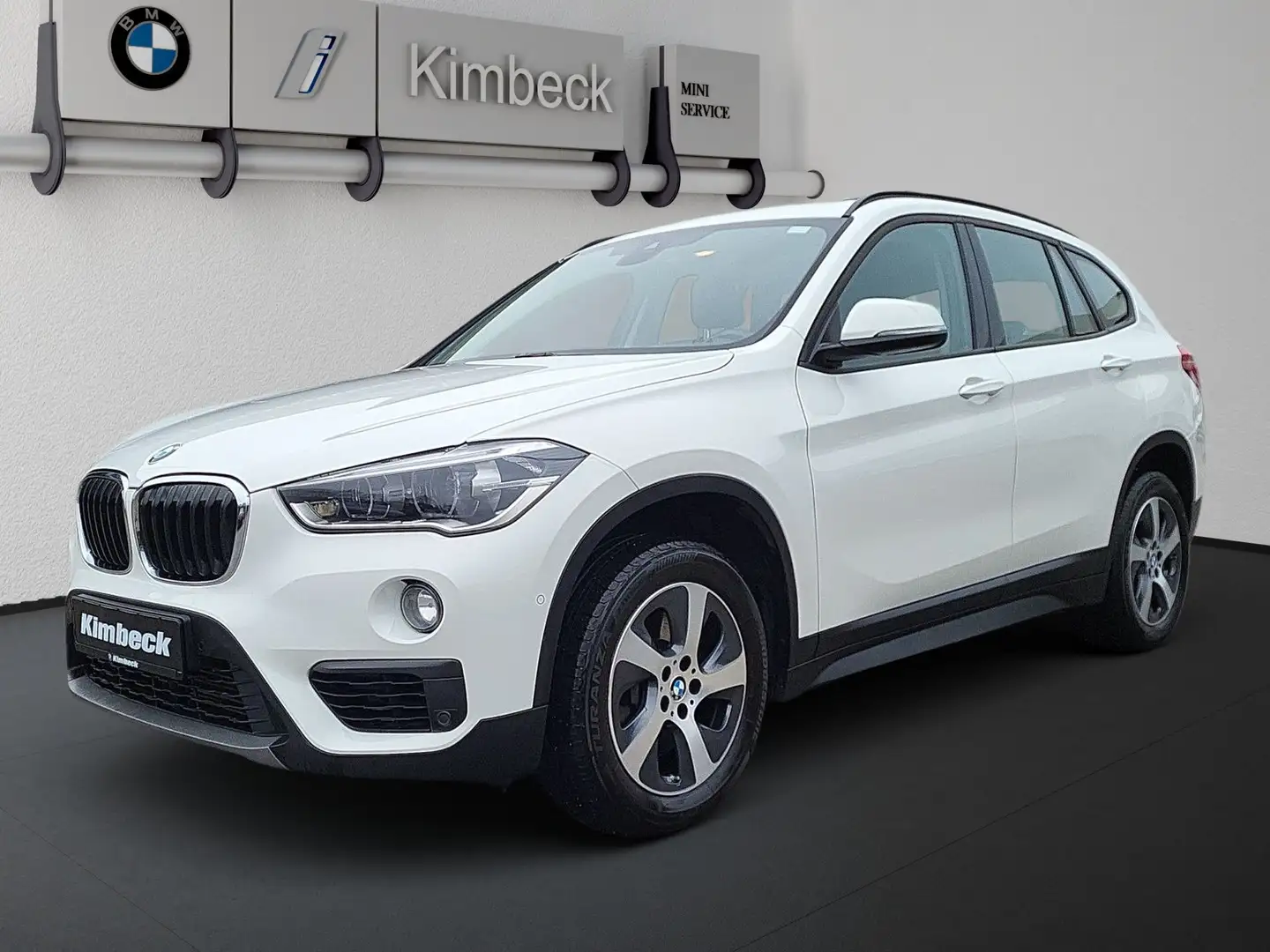 BMW X1 sDrive20i Advantage ActiveGuard LED ParkAss Weiß - 1
