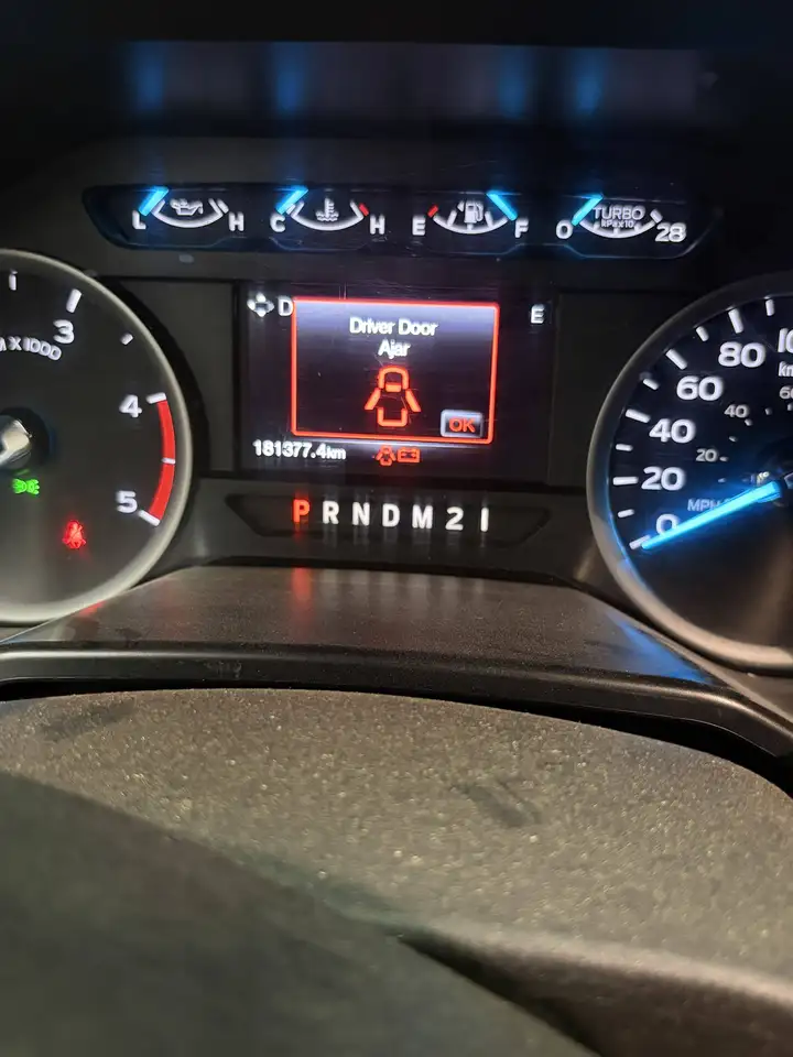 Ford F 550 снимка Ford F 550
