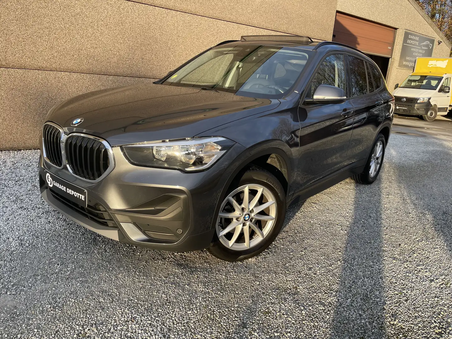 BMW X1 X1 1.5 dA sDrive16 EURO6D Panoramic Gris - 2