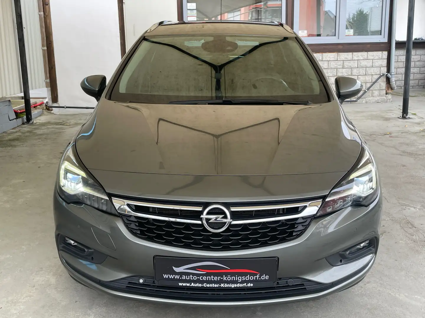 Opel Astra K 1.6 Sports Tourer Innovation *NAVI*LED*1.HAND Grau - 2