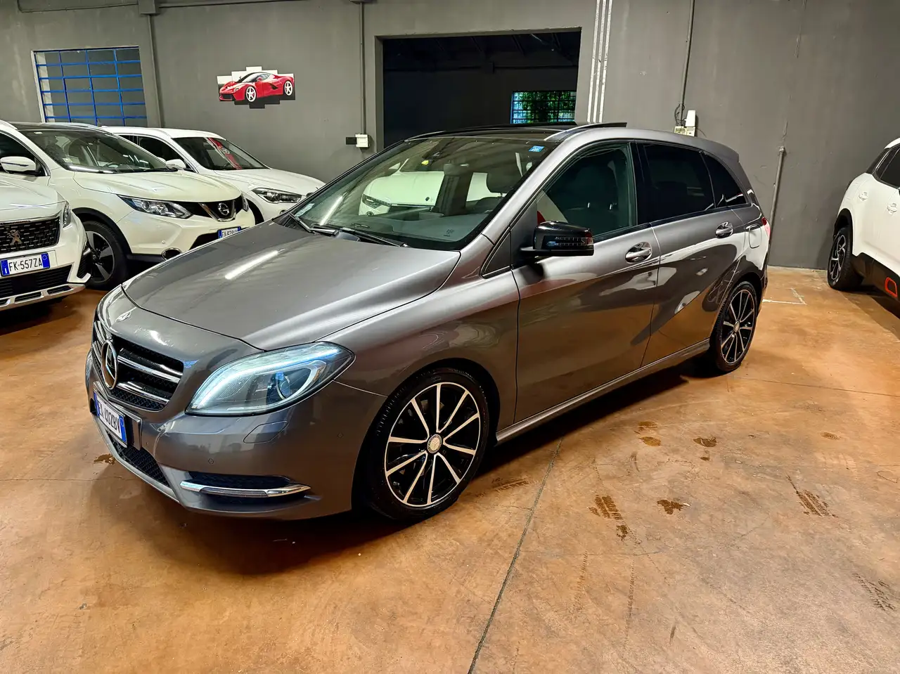 Mercedes-Benz B 220