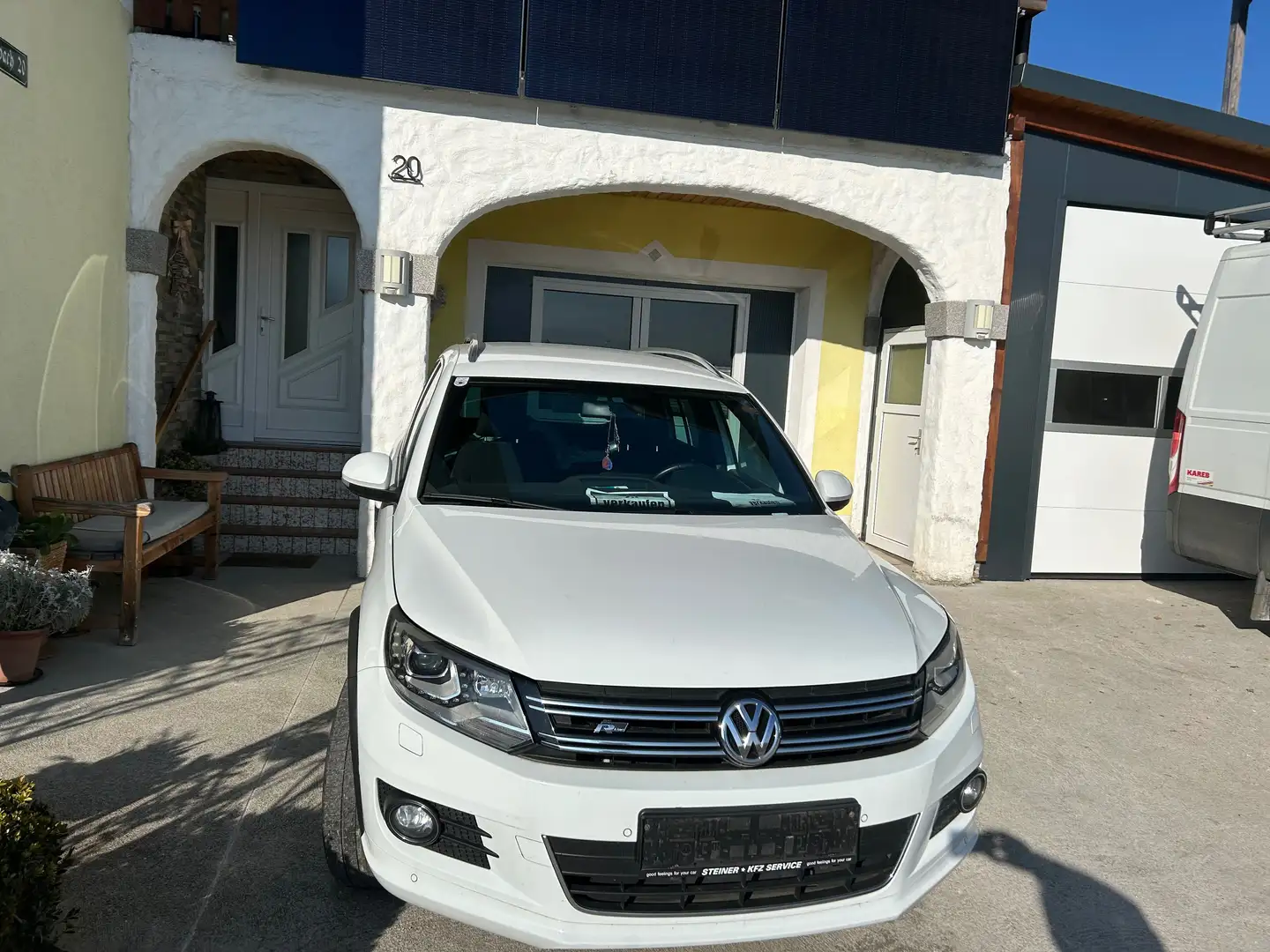 Volkswagen Tiguan Tiguan 2,0 TDI BMT 4Motion Track Weiß - 1
