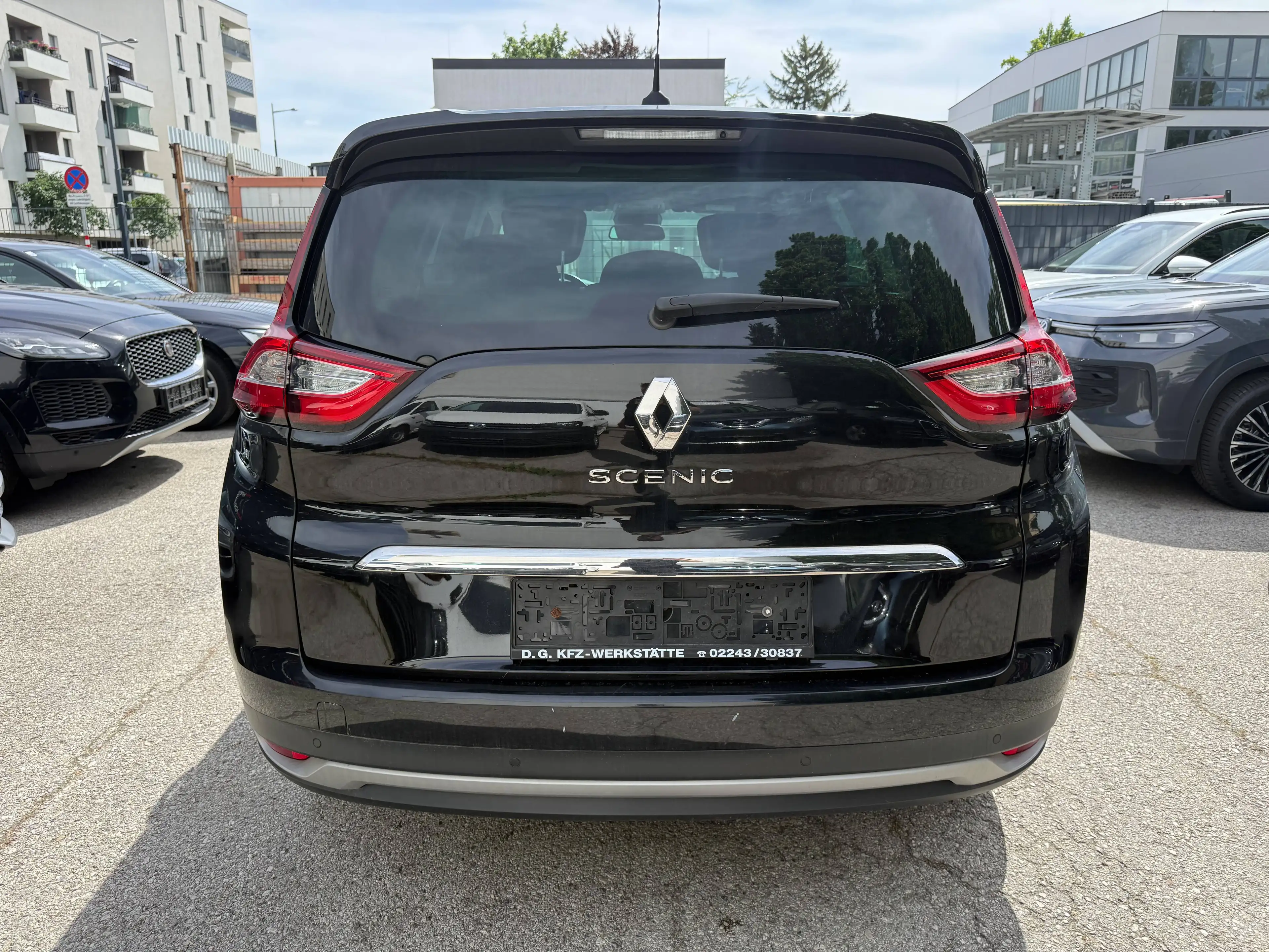 Renault Grand Scenic Grand Scénic Energy TCe 130 Bose Bose — photo 6