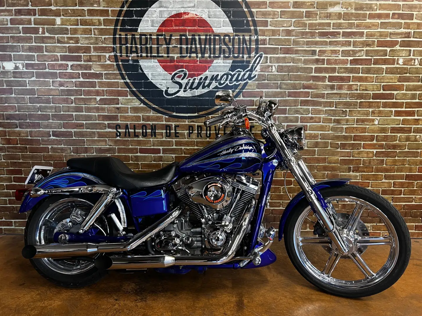 Harley-Davidson FXD - 1