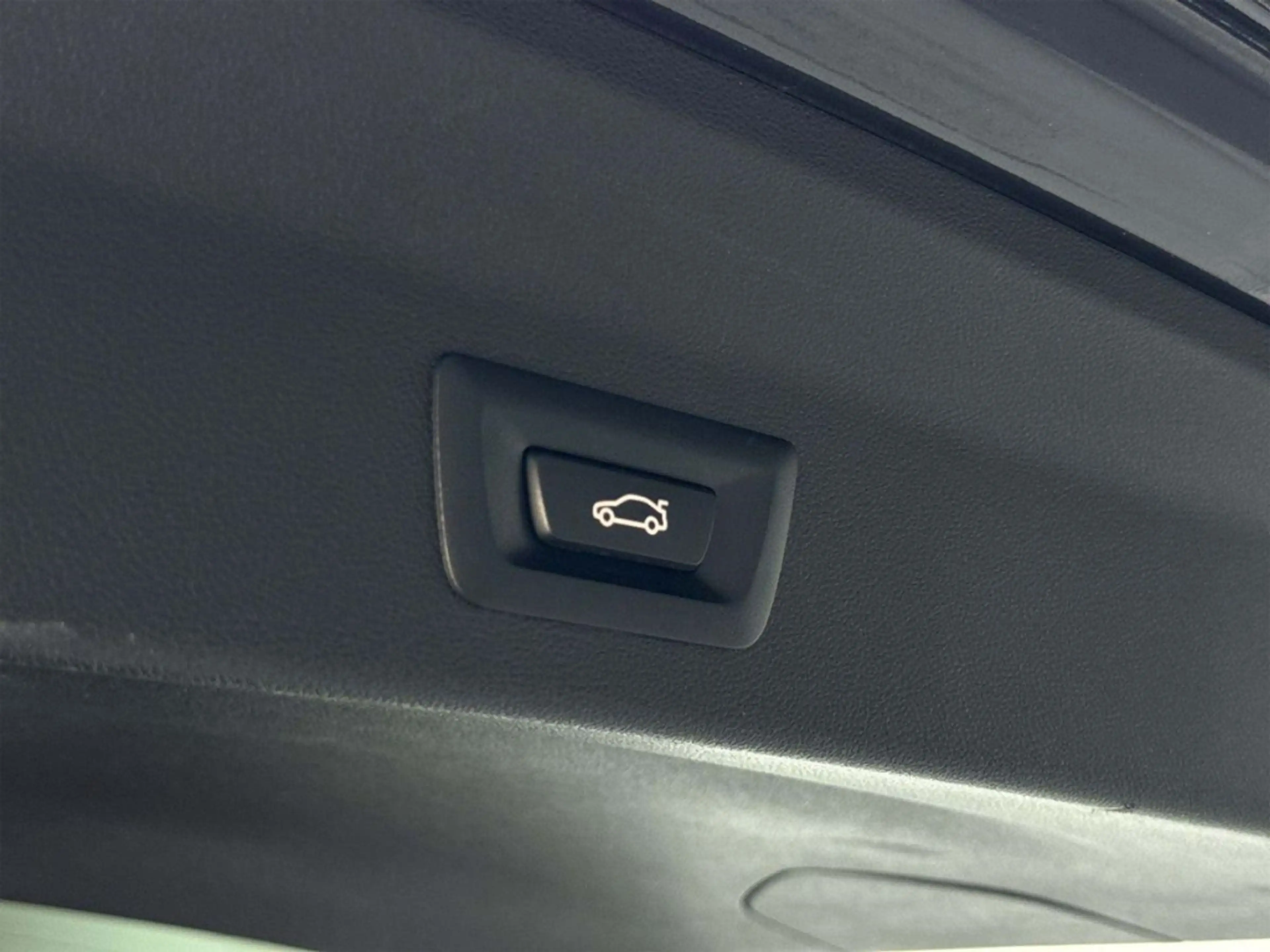 BMW X3 i Pano HUD ACC AHK LED Scheckheft Park-Assistent — photo 15