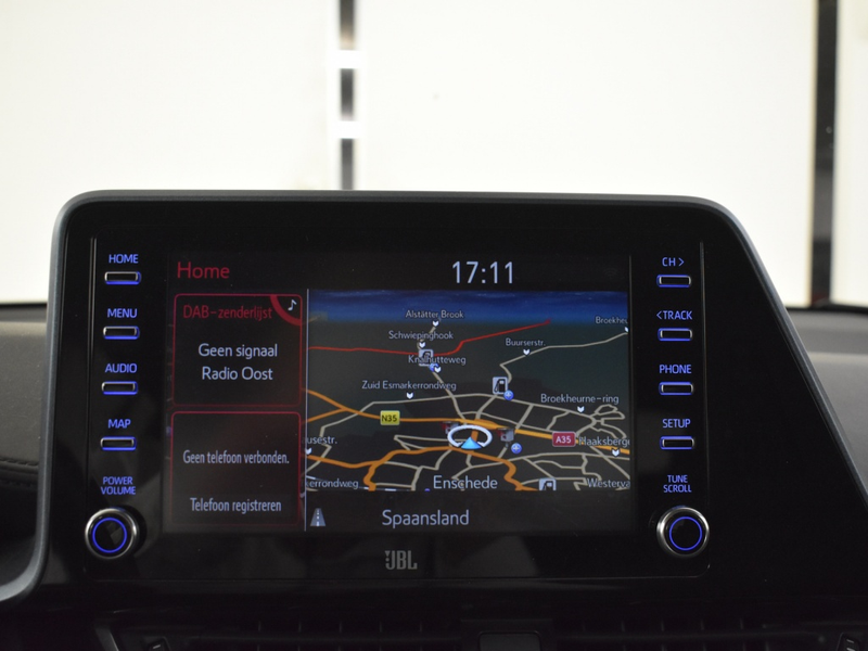 Toyota C-HR 2.0 Hybrid First Edition | JBL | Blindspot | Keyle — photo 10