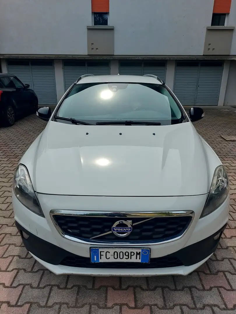 Volvo V40 Cross Country 2.0 d2 Momentum geartronic - 1