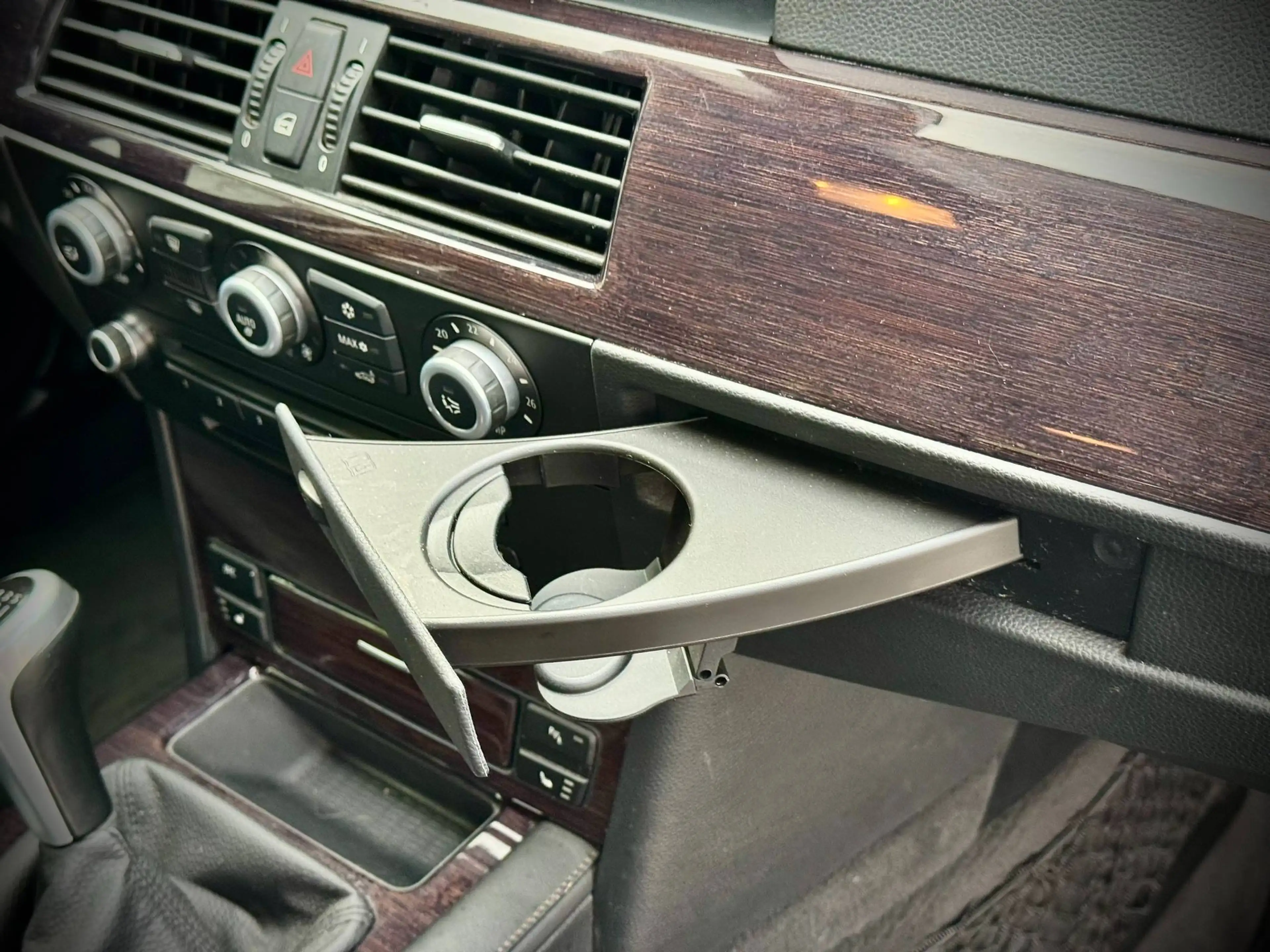 BMW 525 iX Touring "Edition" — photo 11