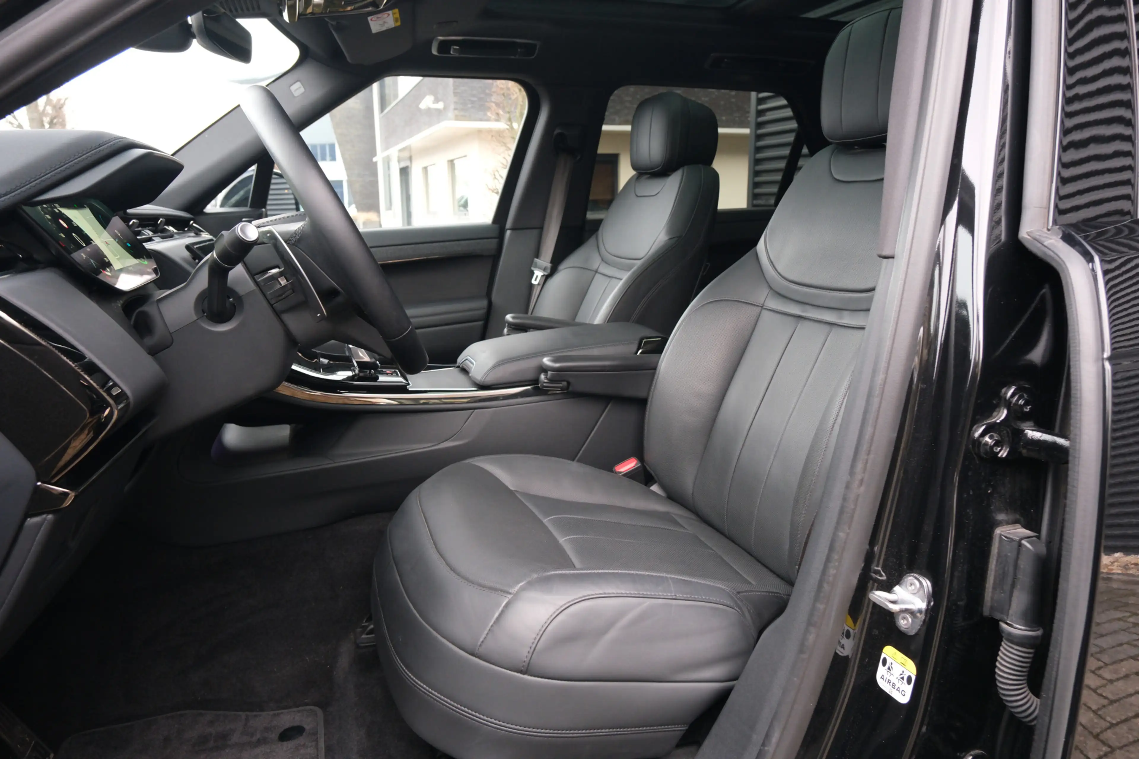 Land Rover Range Rover Sport 3.0 P460e Dynamic SE PHEV | Stoelventilatie | 23'' — photo 4