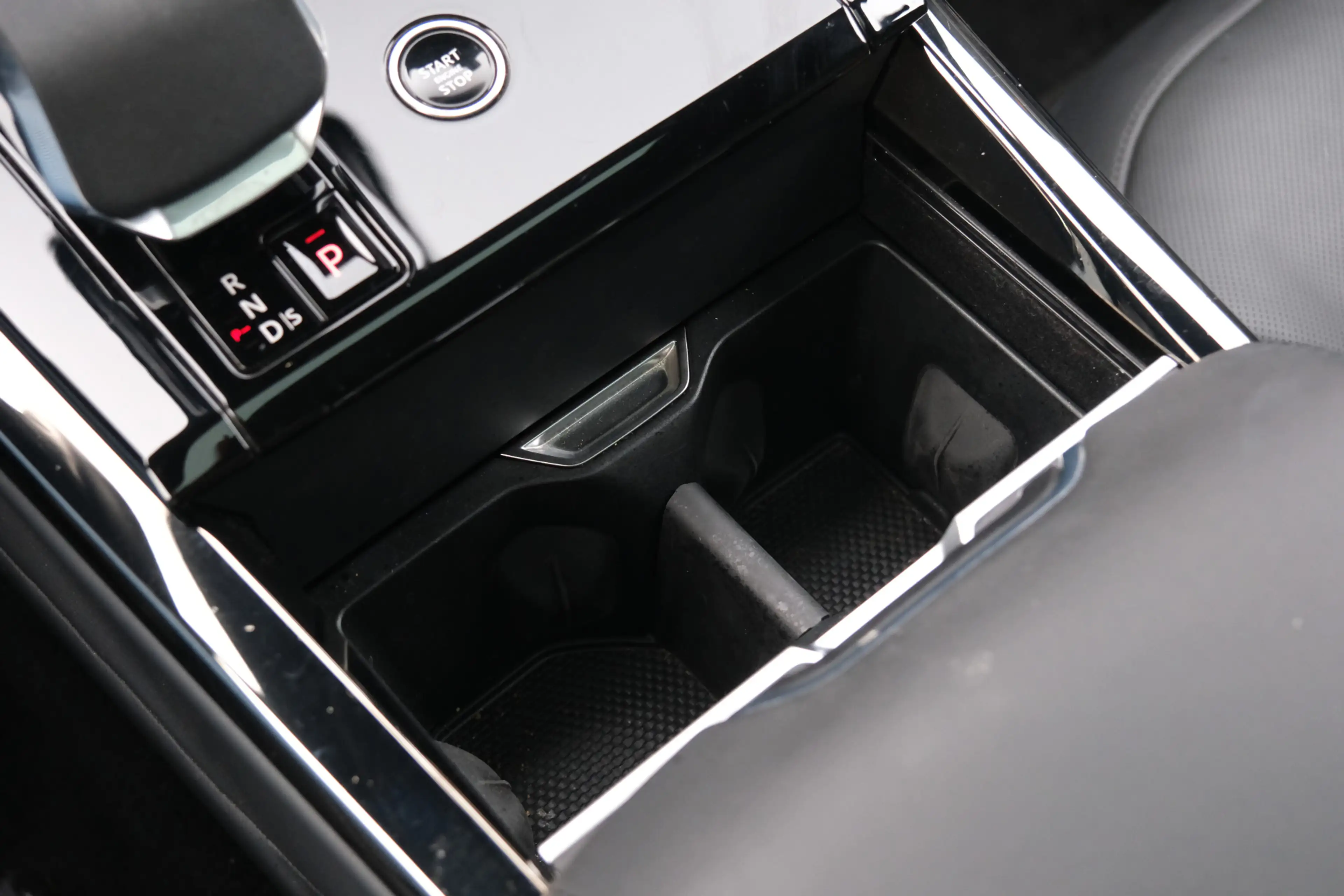 Land Rover Range Rover Sport 3.0 P460e Dynamic SE PHEV | Stoelventilatie | 23'' — photo 28