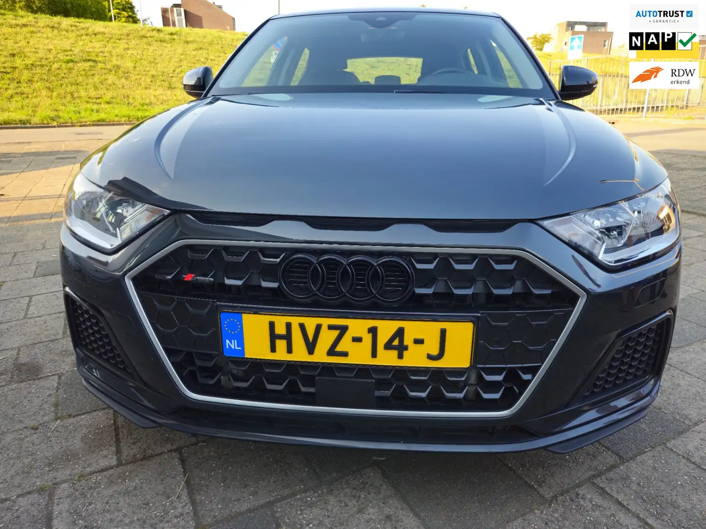 Audi A1 SPORTBACK 30 TFSI S Line Pro Line S Grijs - 1