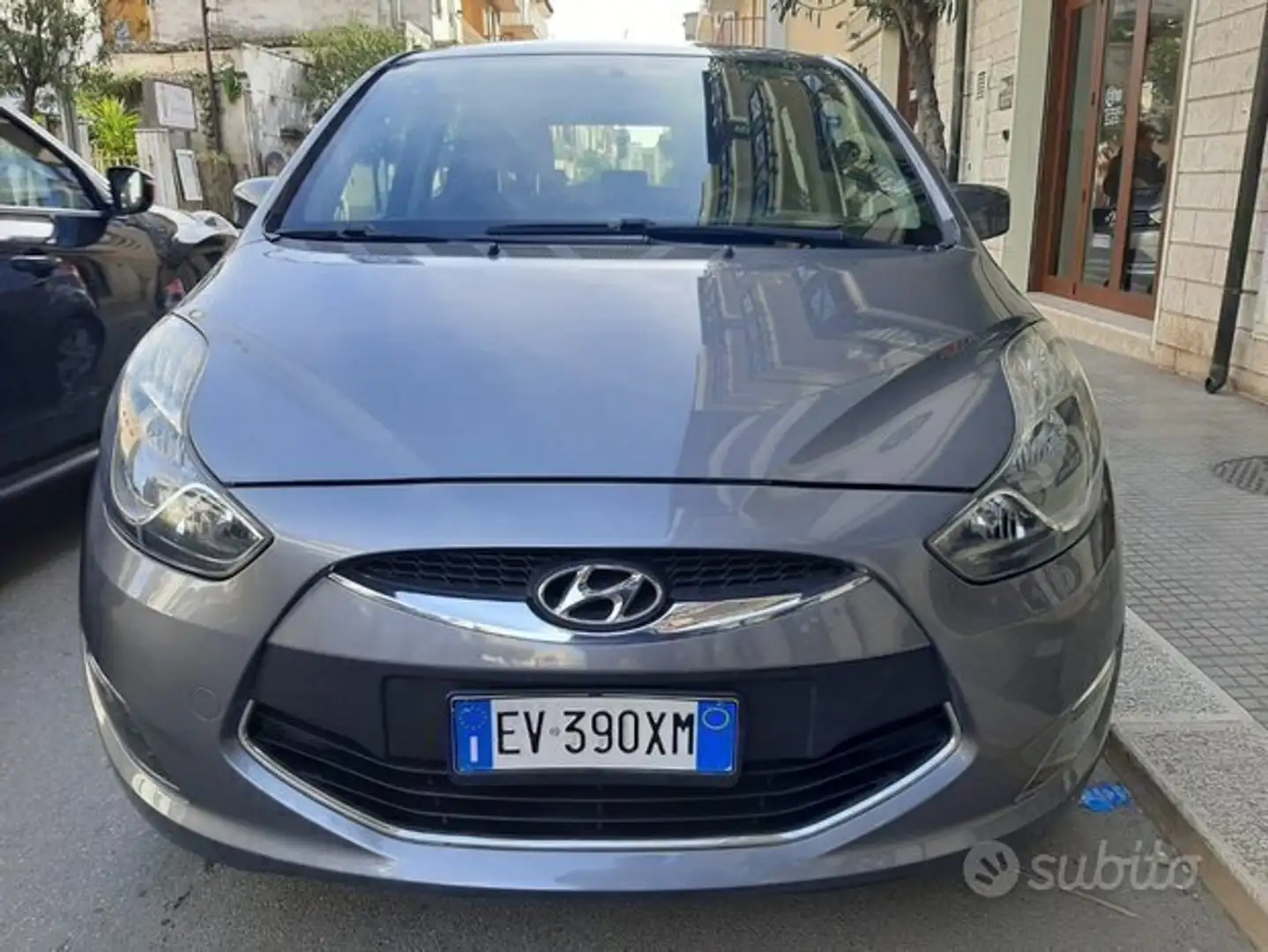 Hyundai iX20 1.4 90CV Econext GPL Comfort Grigio - 2