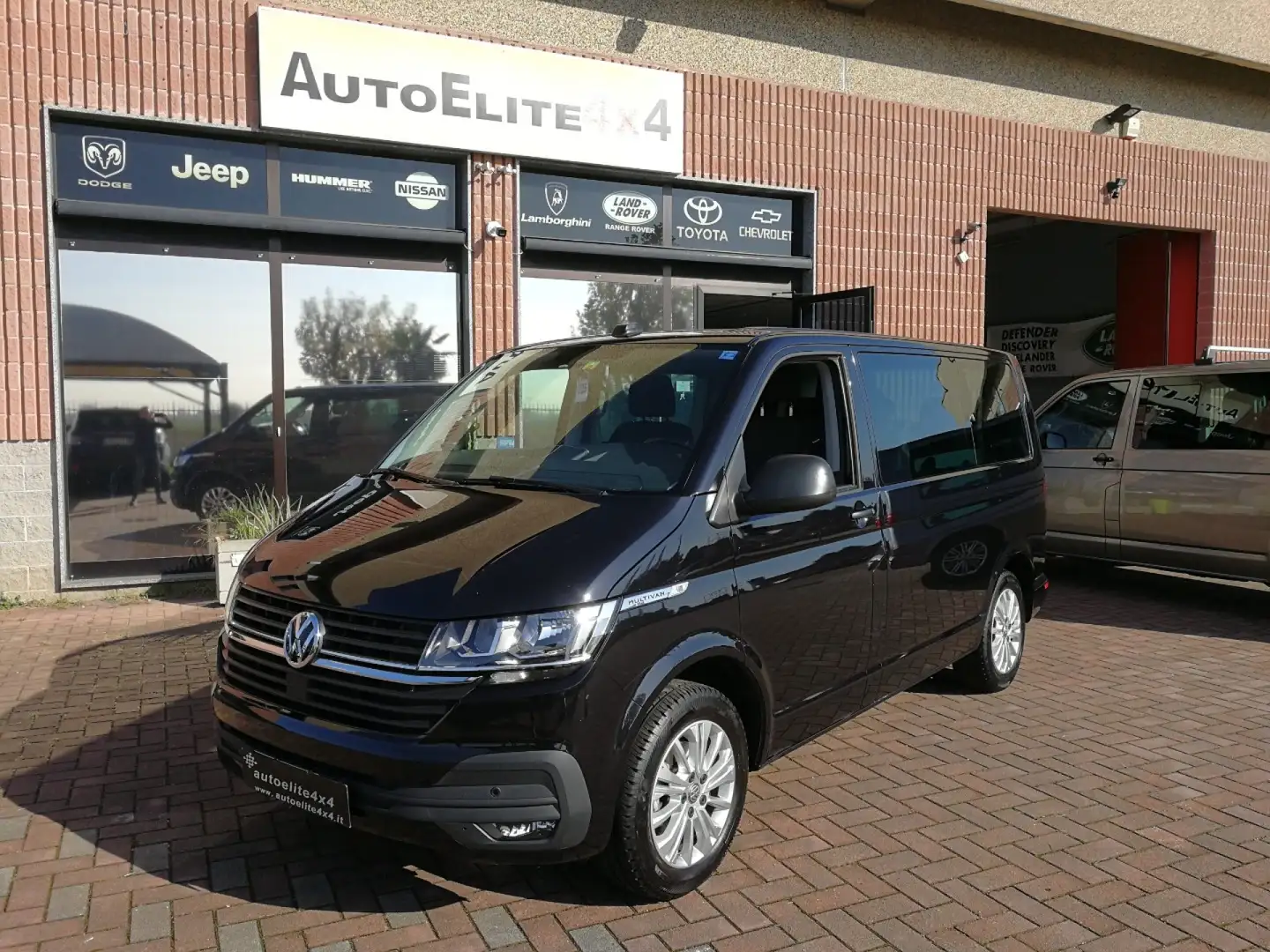 Volkswagen T6.1 Multivan MULTIVAN 2.0 TDI 150CV DSG Space Noir - 2