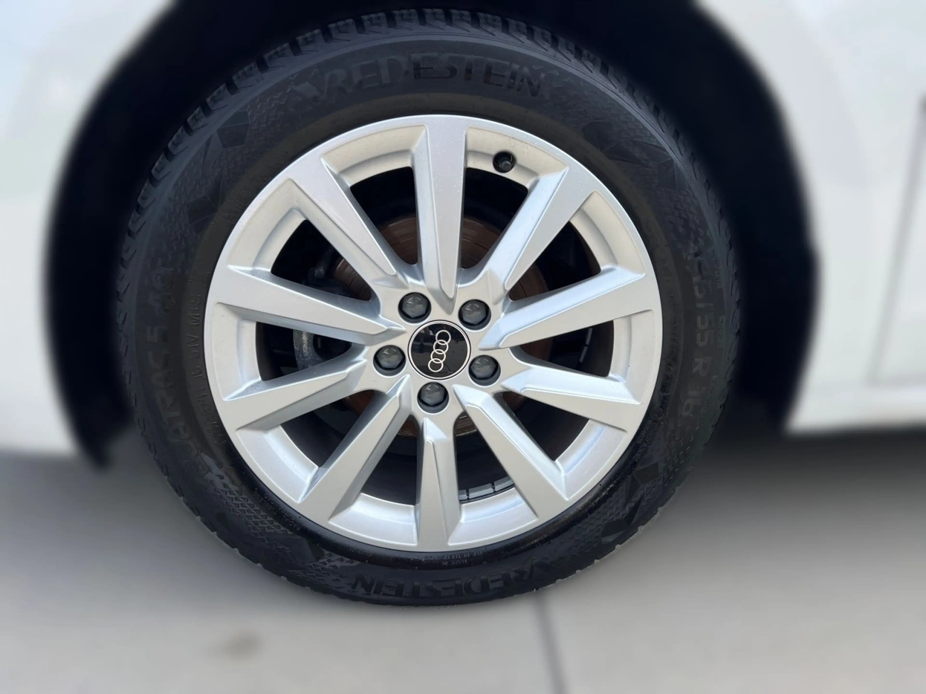 Audi A1 25 TFSI S tronic Bluetooth DAB PDC — photo 4