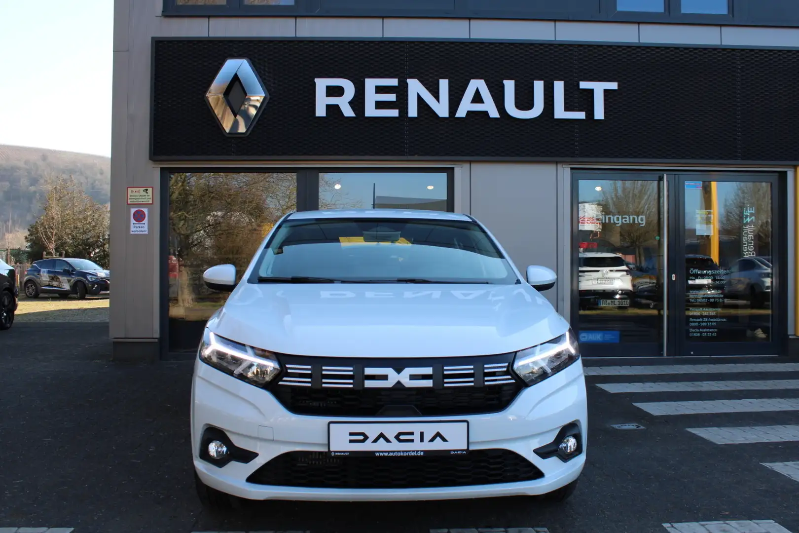 Dacia Sandero III Expression TCe 90 Weiß - 2