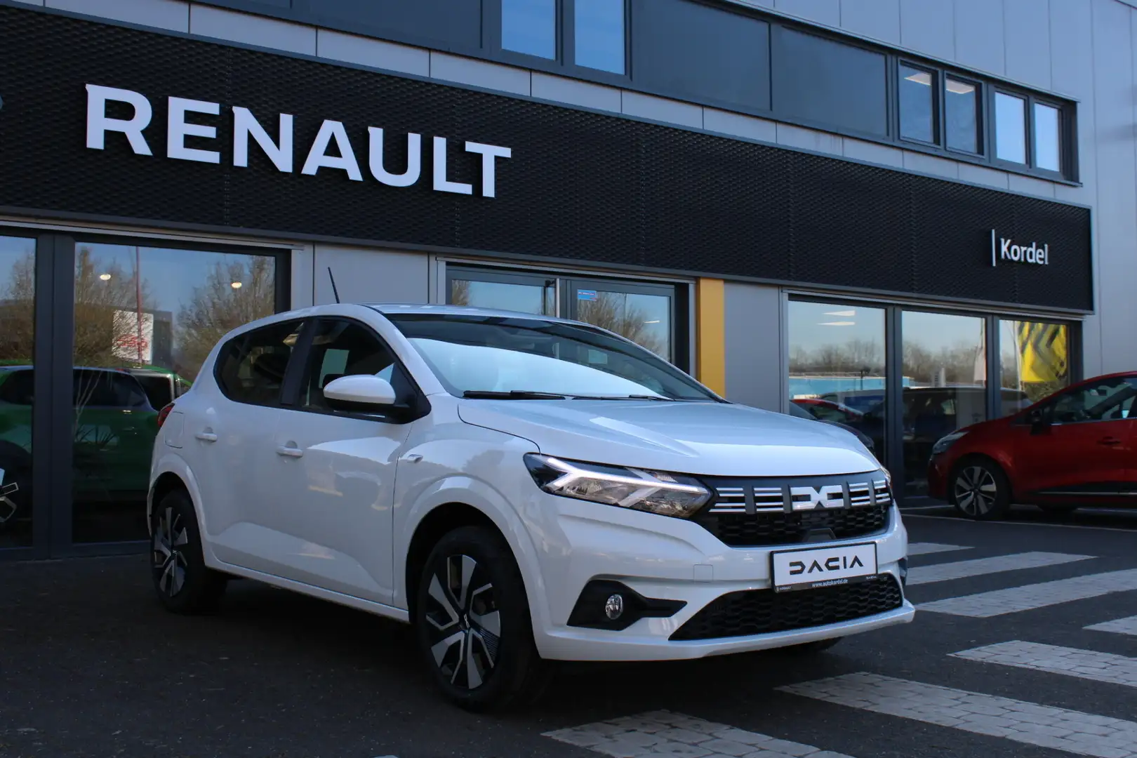 Dacia Sandero III Expression TCe 90 Weiß - 1