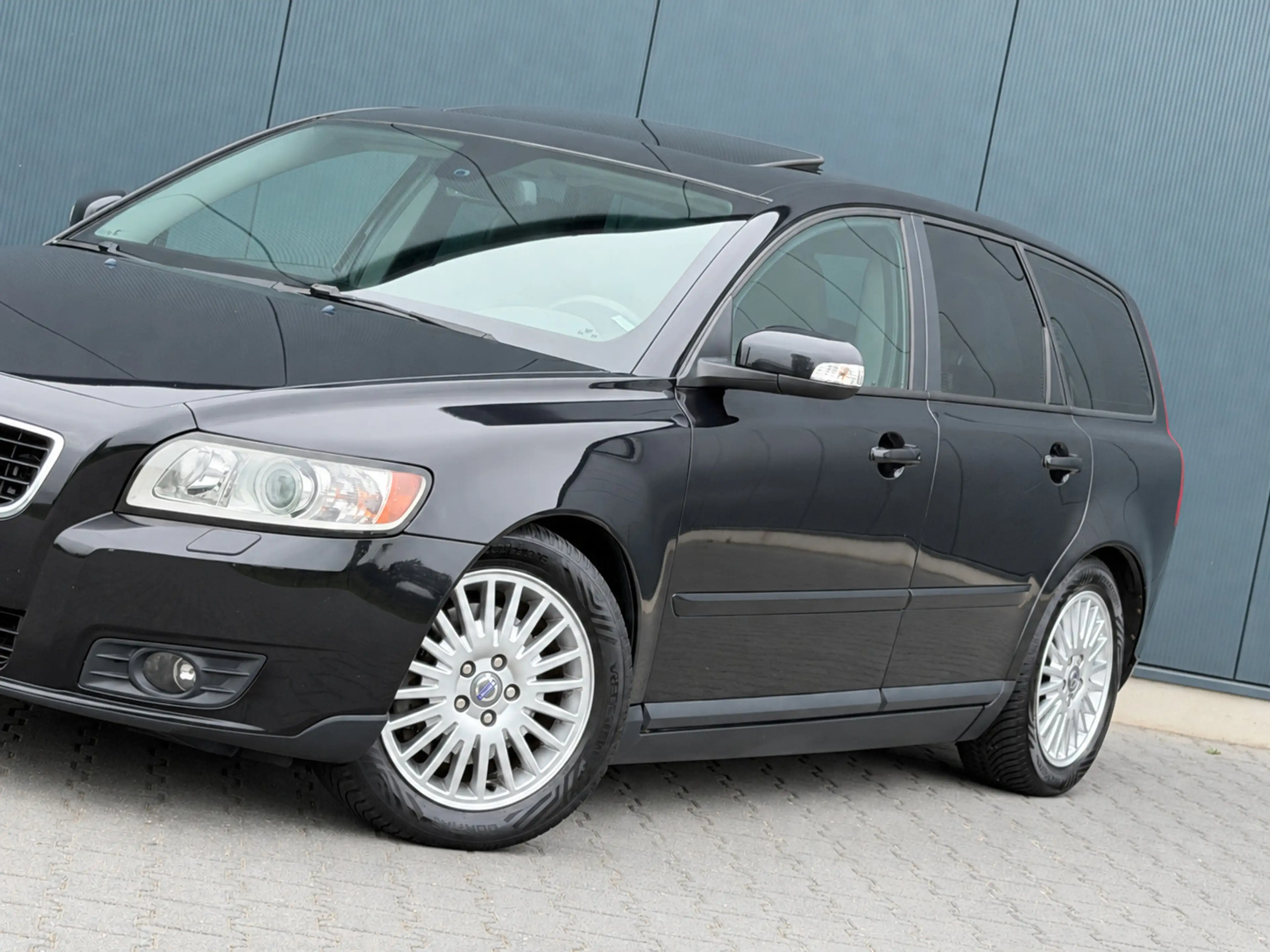 Volvo V50 2.4I Edition II Schuifdak - Leder - Facelift - Tre — photo 6