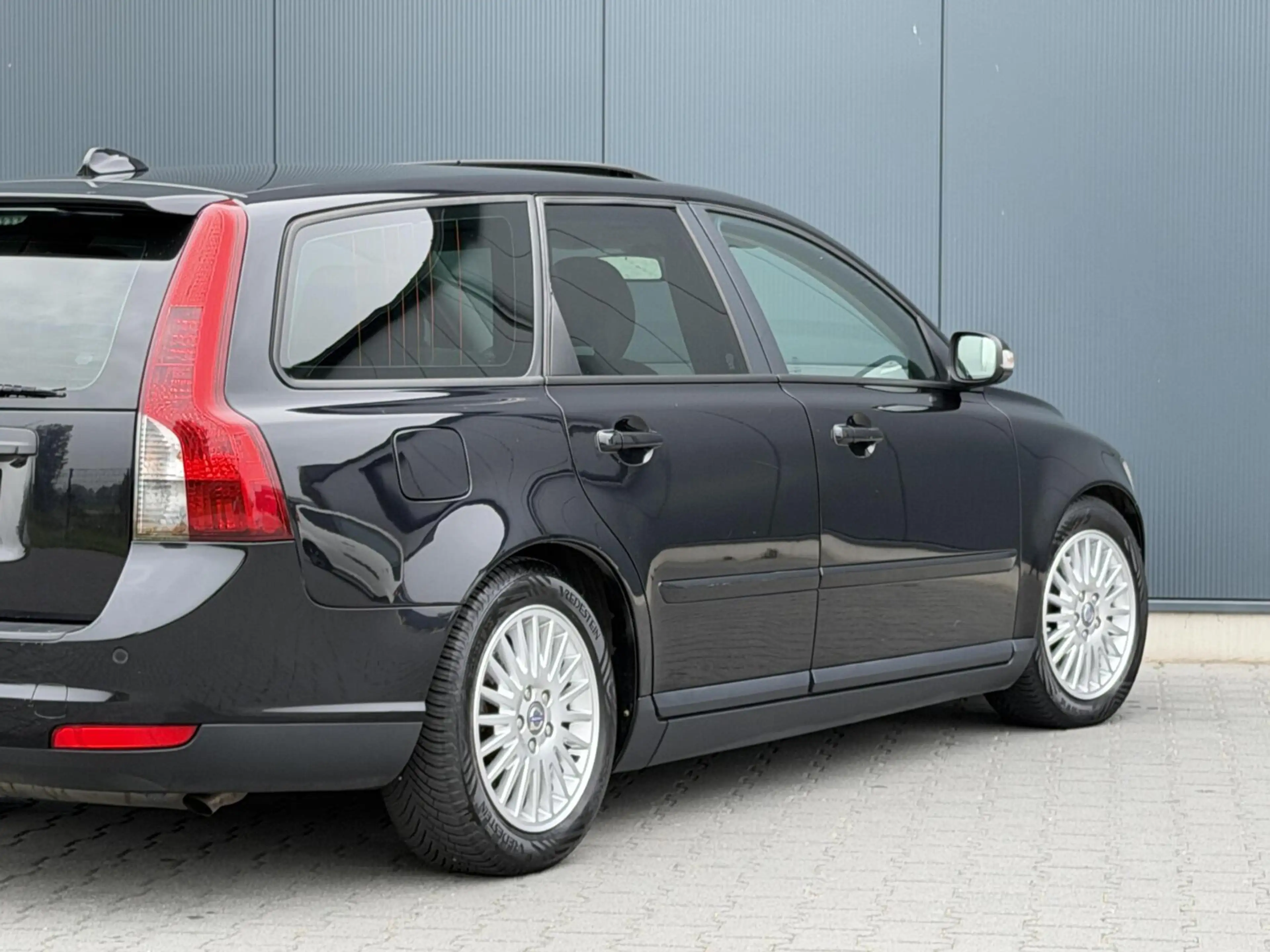 Volvo V50 2.4I Edition II Schuifdak - Leder - Facelift - Tre — photo 5