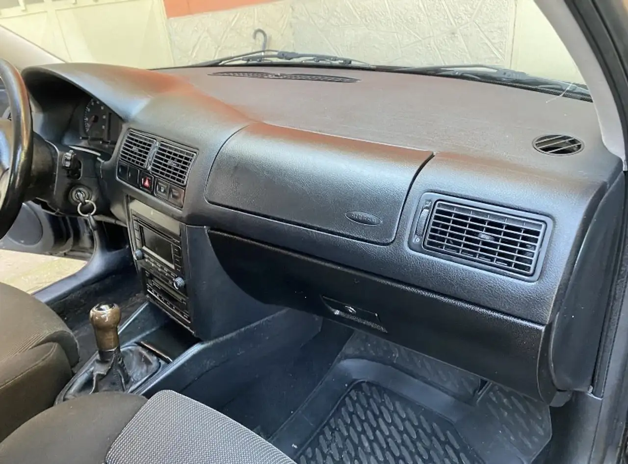 Volkswagen Golf GTI 5p 1.8 20v, foto 6