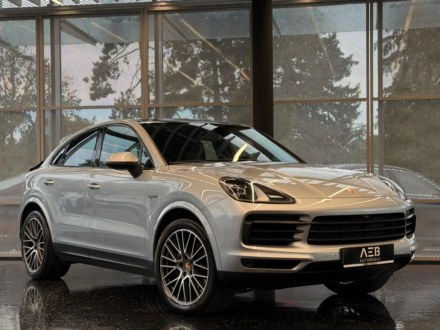 Porsche Cayenne Coupe E-Hybrid**SPORT-CHRONO**PANORAMA**BOSE**UVM - 1