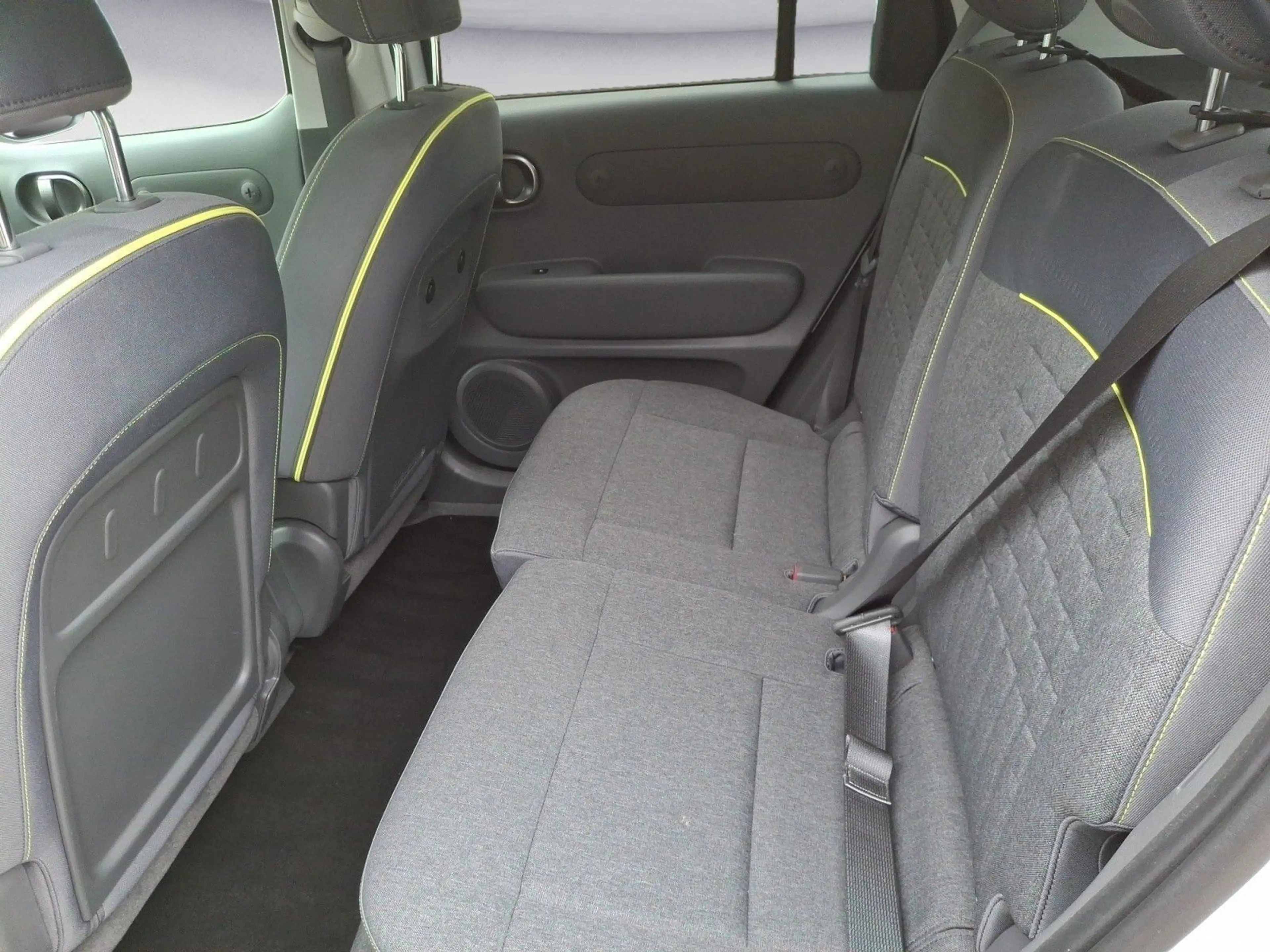 Hyundai Inster Inster h INSTER Cross Tempom.aktiv Bluetooth PDC — photo 15