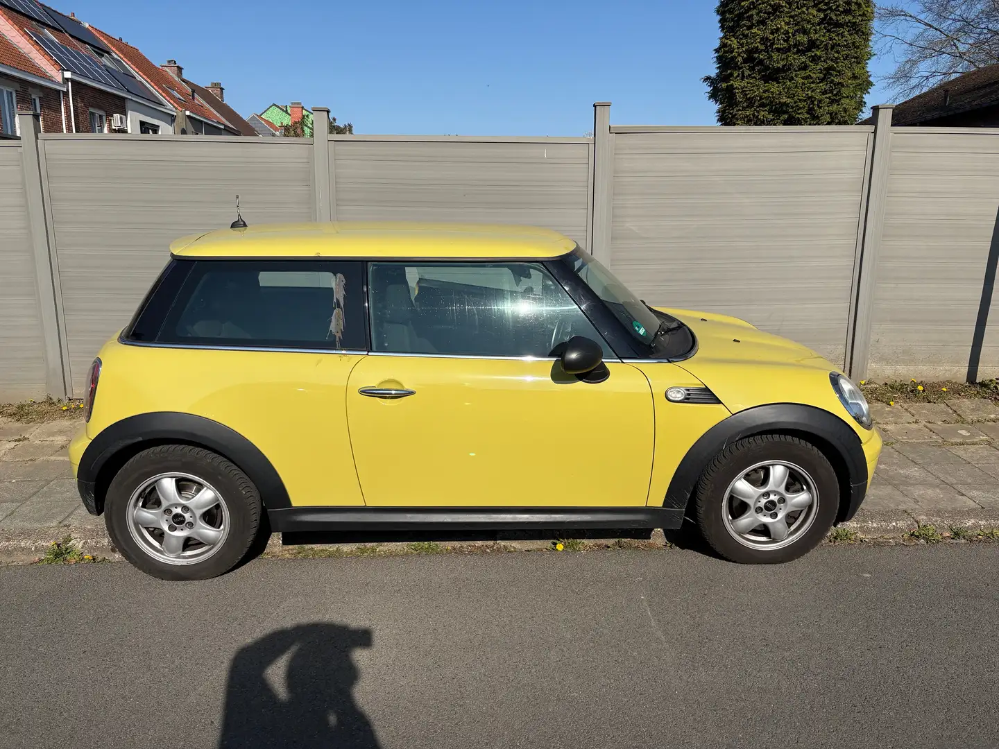 MINI One Mini 1.6i One Yellow - 1