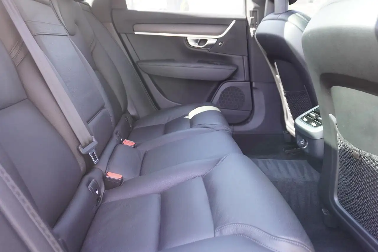 Volvo V90 снимка Volvo V90