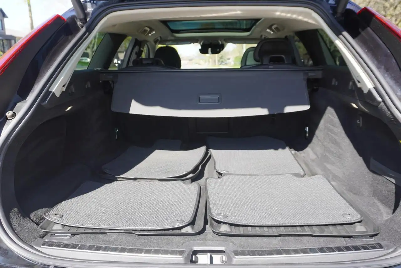 Volvo V90 снимка Volvo V90