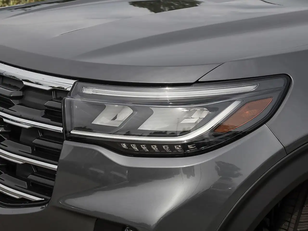 Ford Explorer снимка Ford Explorer