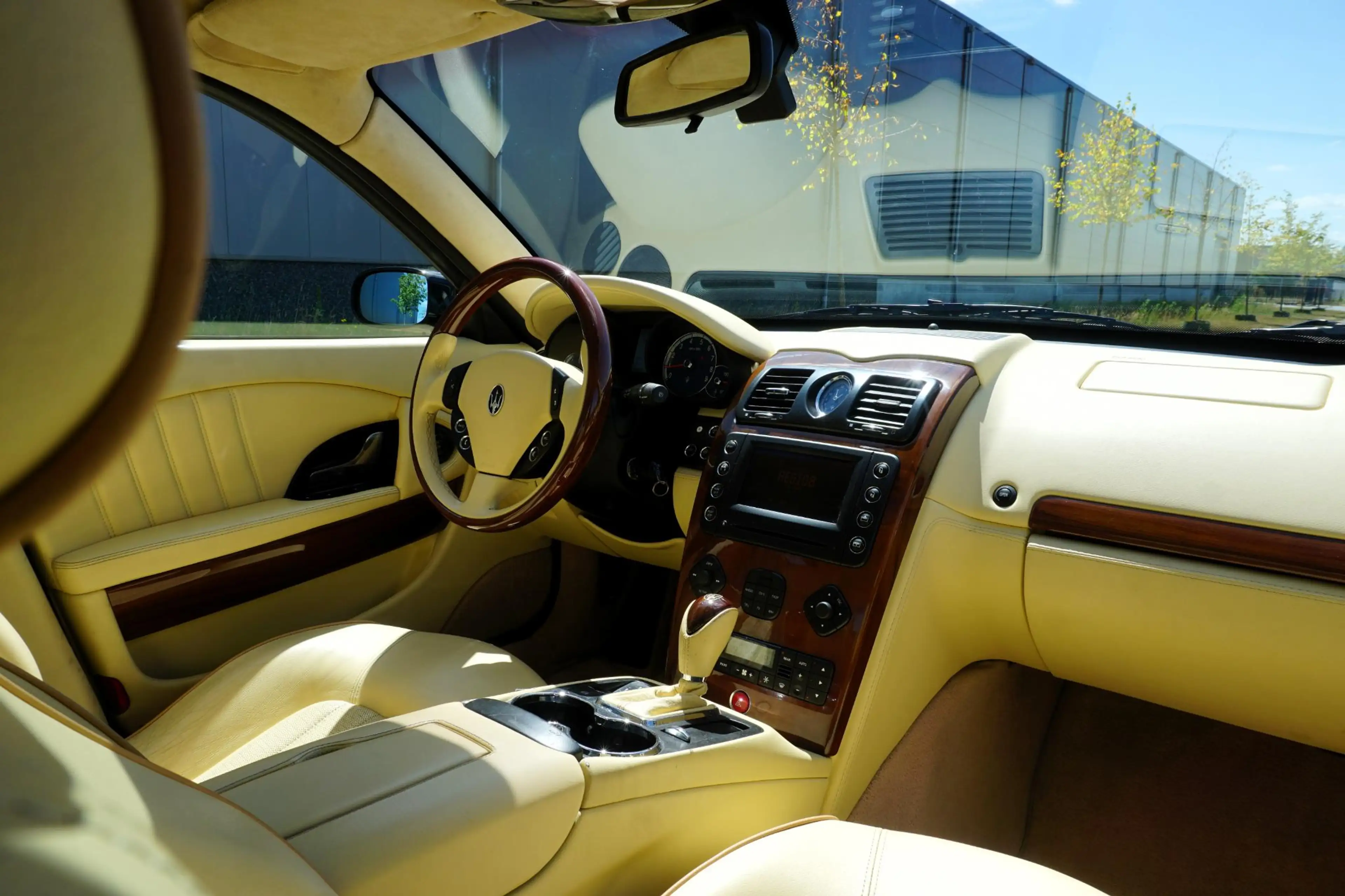 Maserati Quattroporte 4.2 ZF Automaat |V8 |401 pk |Topstaat |Beige leder — photo 6