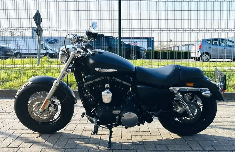 Harley-Davidson Sportster - foto 2