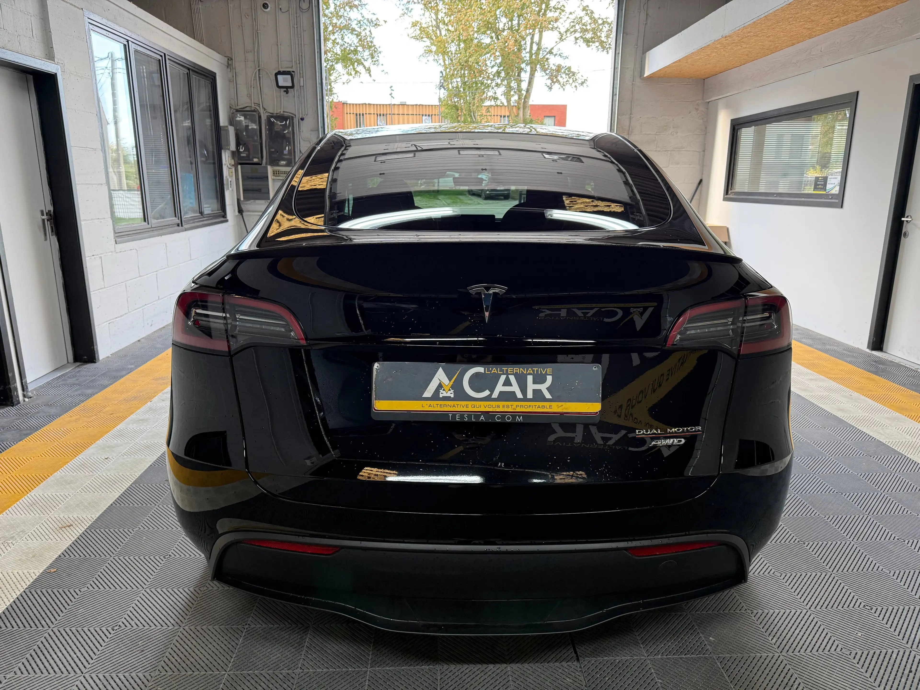 Tesla Model Y Model Y 72.5 kWh Dual Motor Performance - GARANTIE TESLA 2030 — photo 5