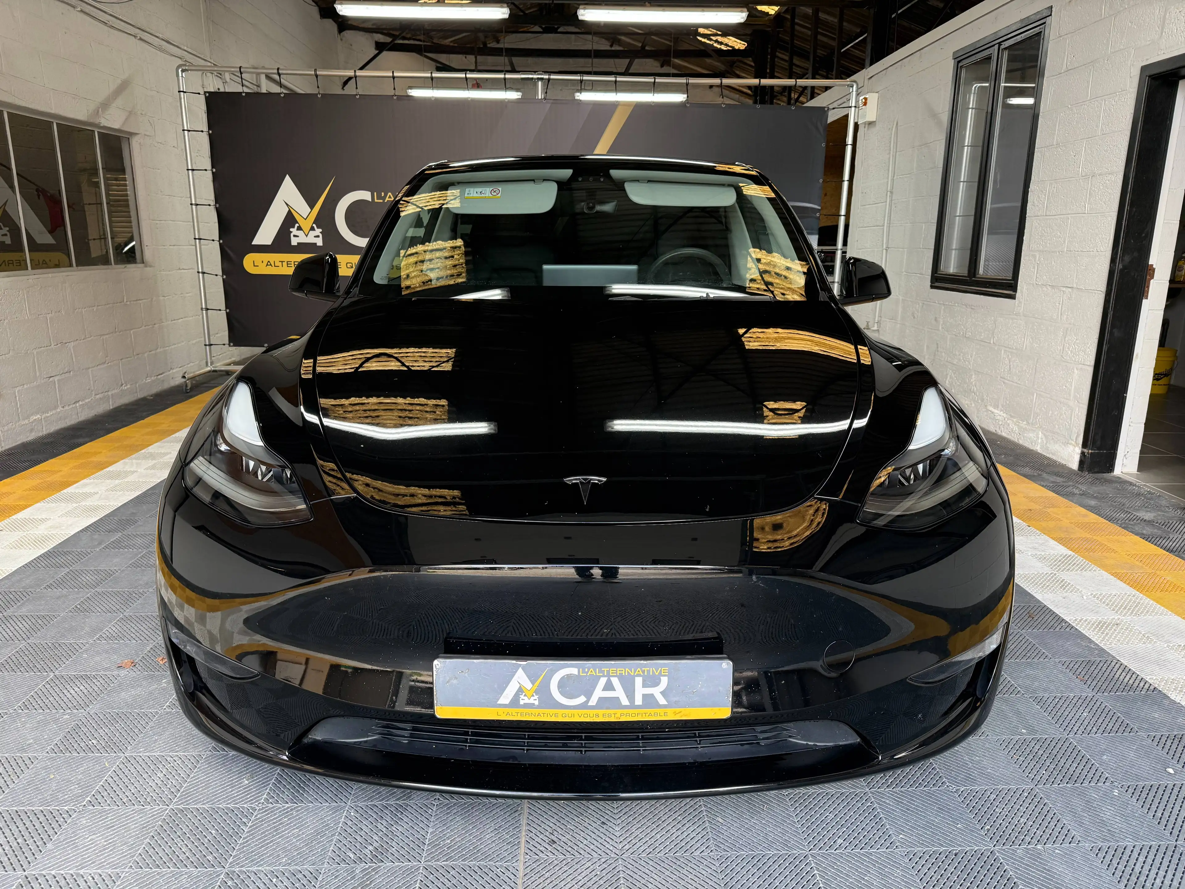 Tesla Model Y Model Y 72.5 kWh Dual Motor Performance - GARANTIE TESLA 2030 — photo 2