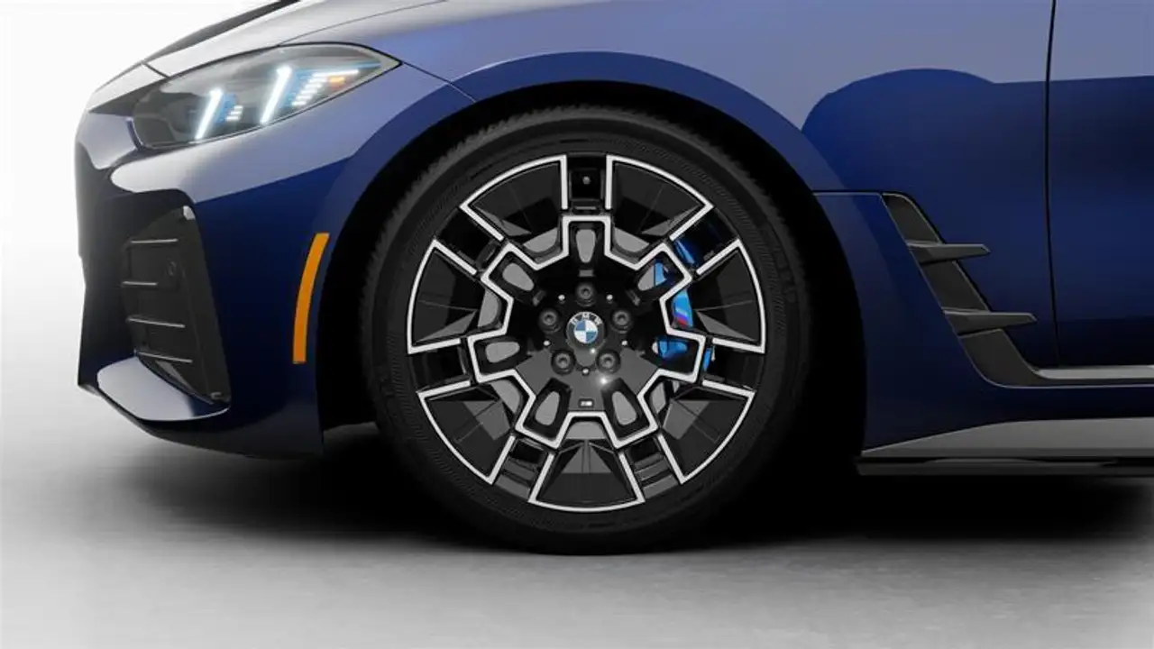 BMW i4 снимка BMW i4
