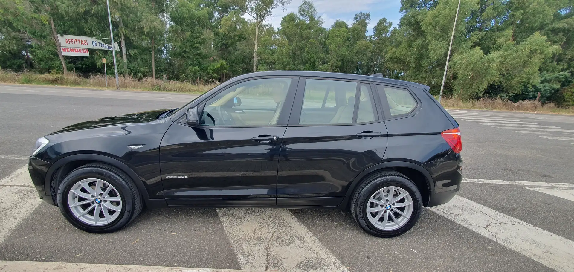 BMW X3 X3 xdrive20d Business auto Nero - 2