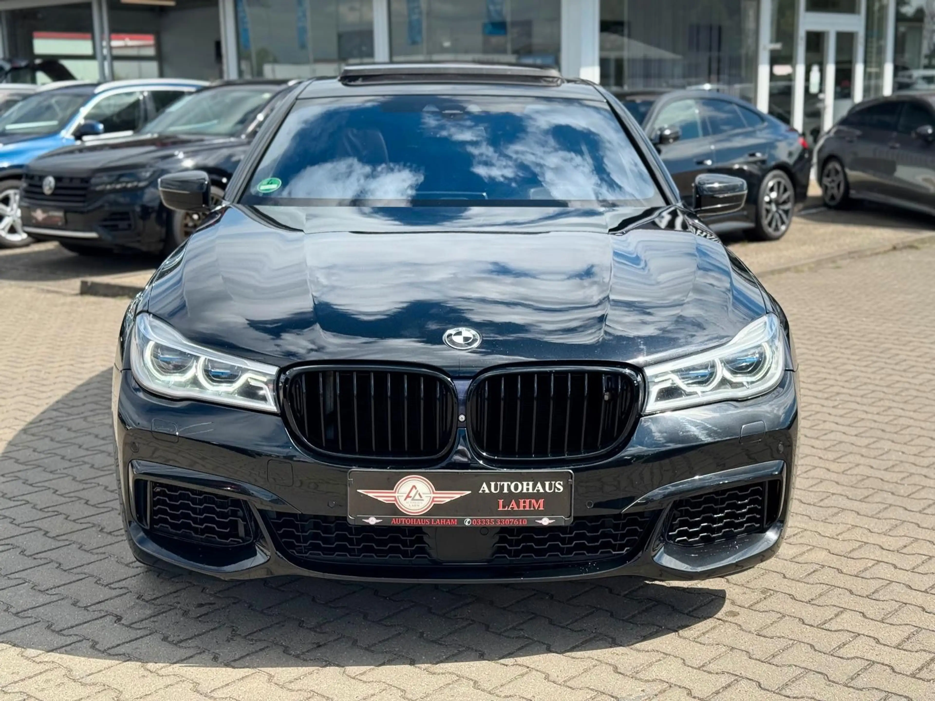 BMW 760 L i xDrive*PANO*HEAD-UP*360°K*KEYLESS*MASSA — photo 4